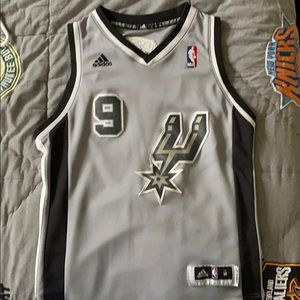 Tony Parker jersey (youth)